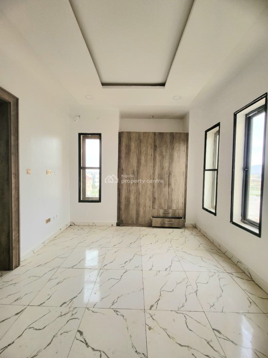 Clean 2 Bedroom Apartment (3rd Floor), By Living Faith Church, Jahi, Abuja, Flat / Apartment for Sale