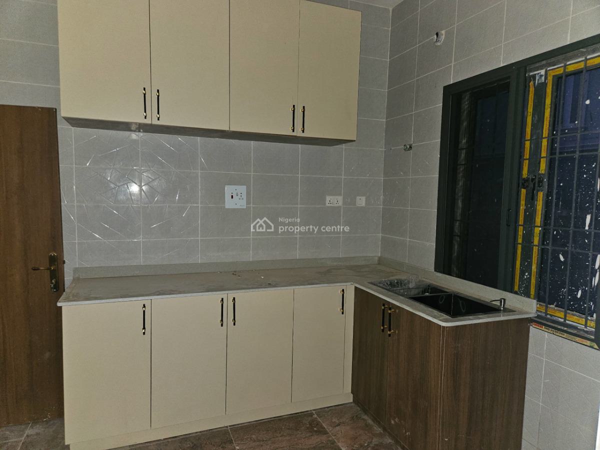 Brandnew 4 Bedroom Duplex with B/q, By Emerald Flower City Estate, Lokogoma District, Abuja, Semi-detached Duplex for Rent