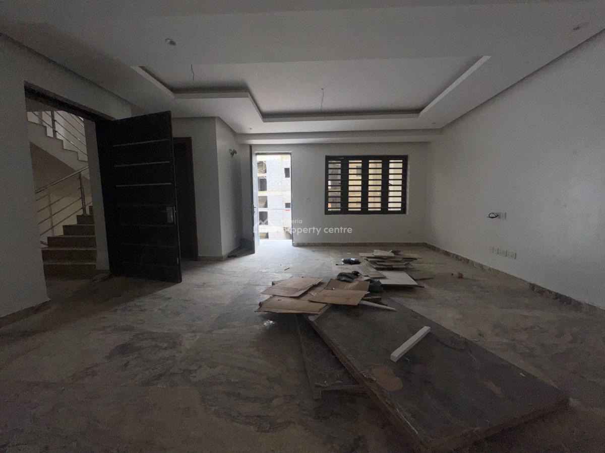 a Well Built 3 Bedroom Apartment with Bq, Elevator Available, Wuye Abuja, Wuye, Abuja, Flat / Apartment for Sale