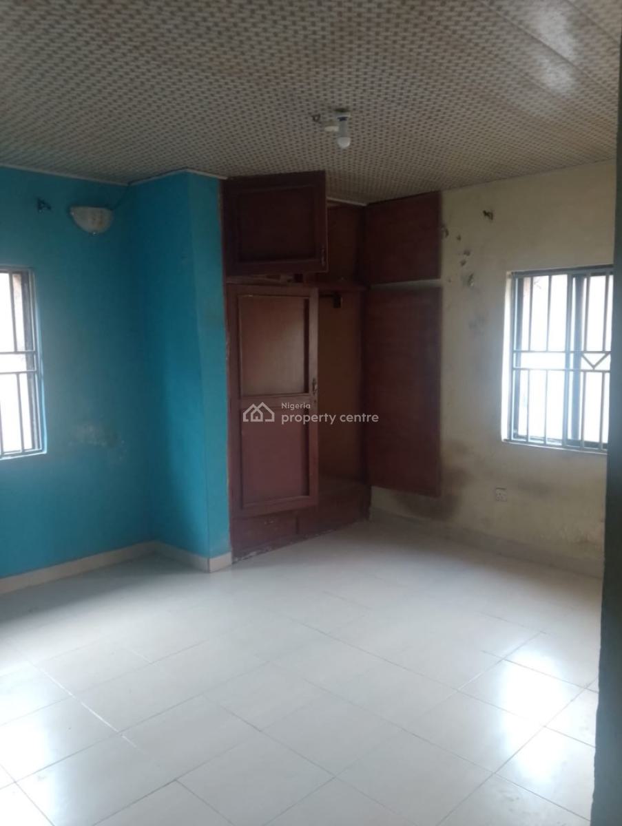 Newly Renovated 3 Bedroom Apartment ( Upstairs) Pvc, Thomas Estate, Ajah, Lagos, Flat / Apartment for Rent