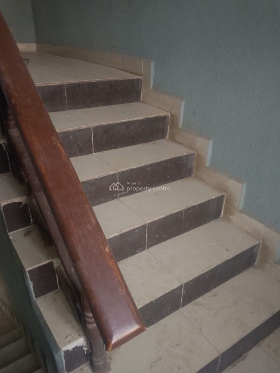 Newly Renovated 3 Bedroom Apartment ( Upstairs) Pvc, Thomas Estate, Ajah, Lagos, Flat / Apartment for Rent