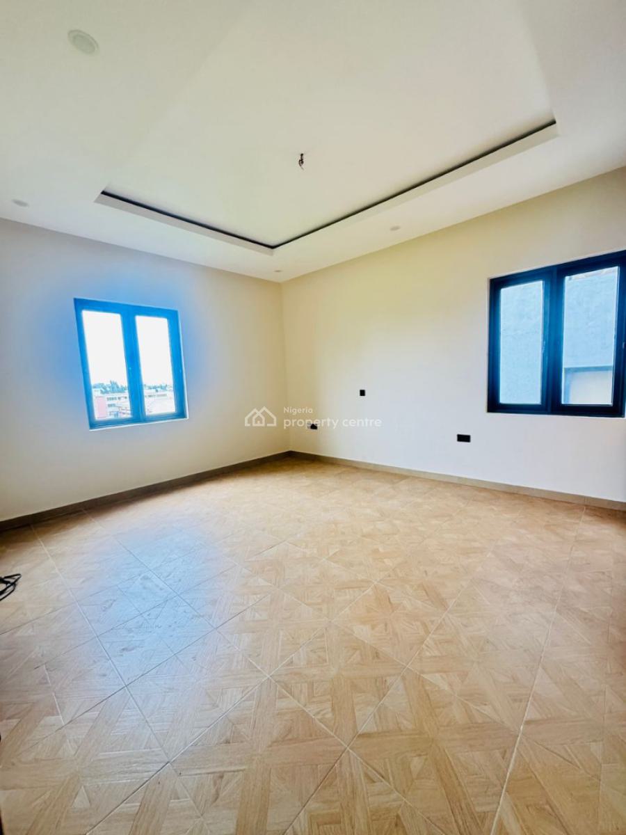 Luxuriously Built 2 Bedroom Flat, Lekki Phase 1, Lekki, Lagos, Flat / Apartment for Rent