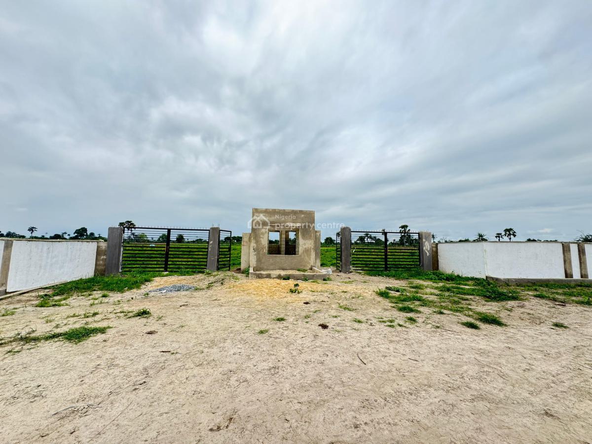 Signaturelink City Commercial Land Is Selling Fast,ilado , Off Omu Epe, Ilaro, Odogbolu Lga, Off Omu Epe, Ikorodu-ijebu Road, Odogbolu, Ogun, Commercial Land for Sale