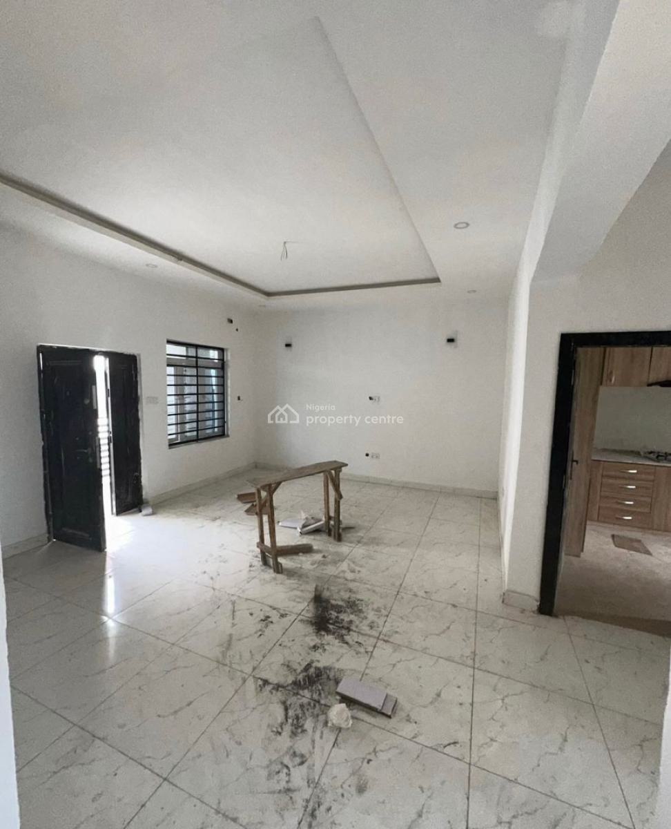 3 Bedroom Flat on The First Floor, Wuye, Abuja, Flat / Apartment for Rent