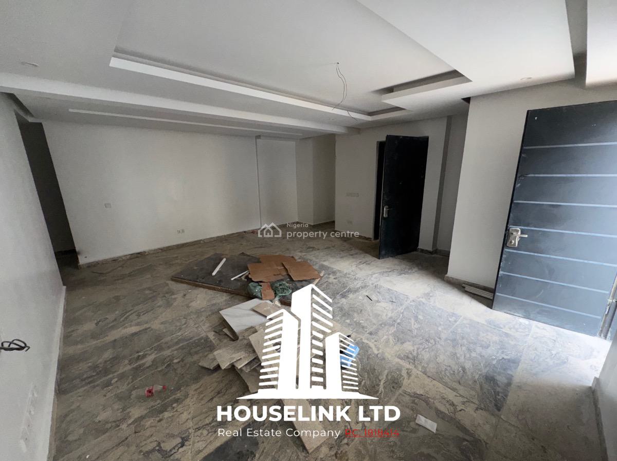 a Well Built 3 Bedroom Apartment with Bq & Elevator Available, Wuye Abuja, Wuye, Abuja, Flat / Apartment for Sale