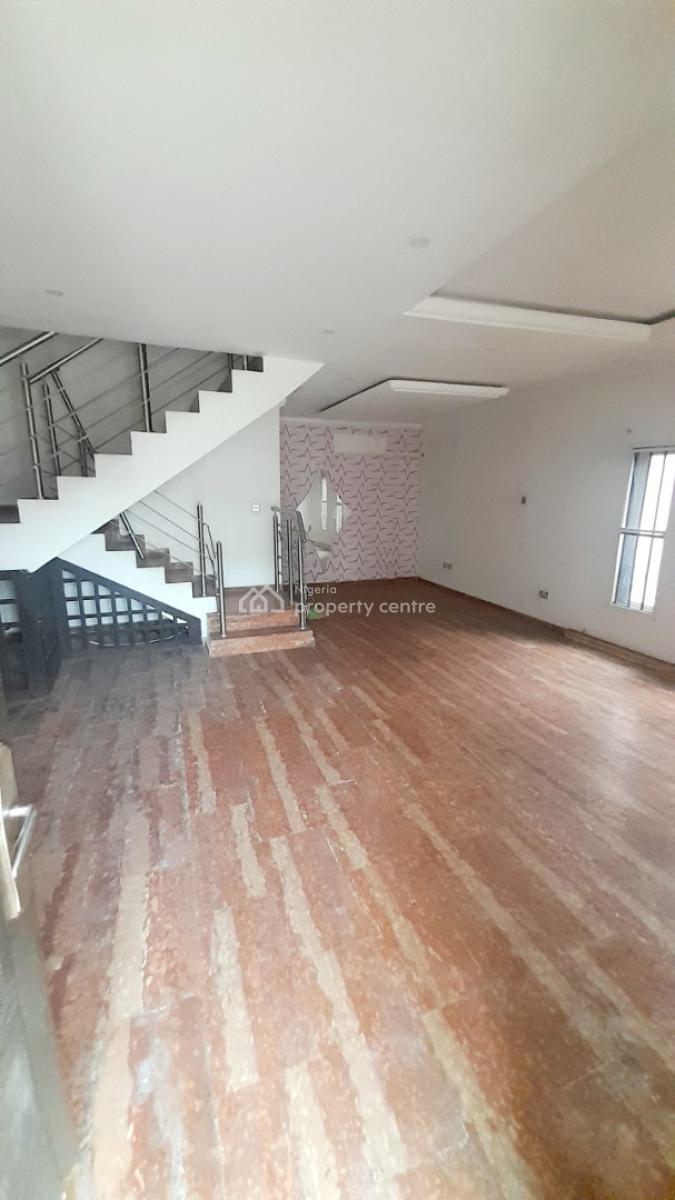 Serviced 4 Bedroom Terraced Duplex with Bq, Osapa, Lekki, Lagos, Terraced Duplex for Sale
