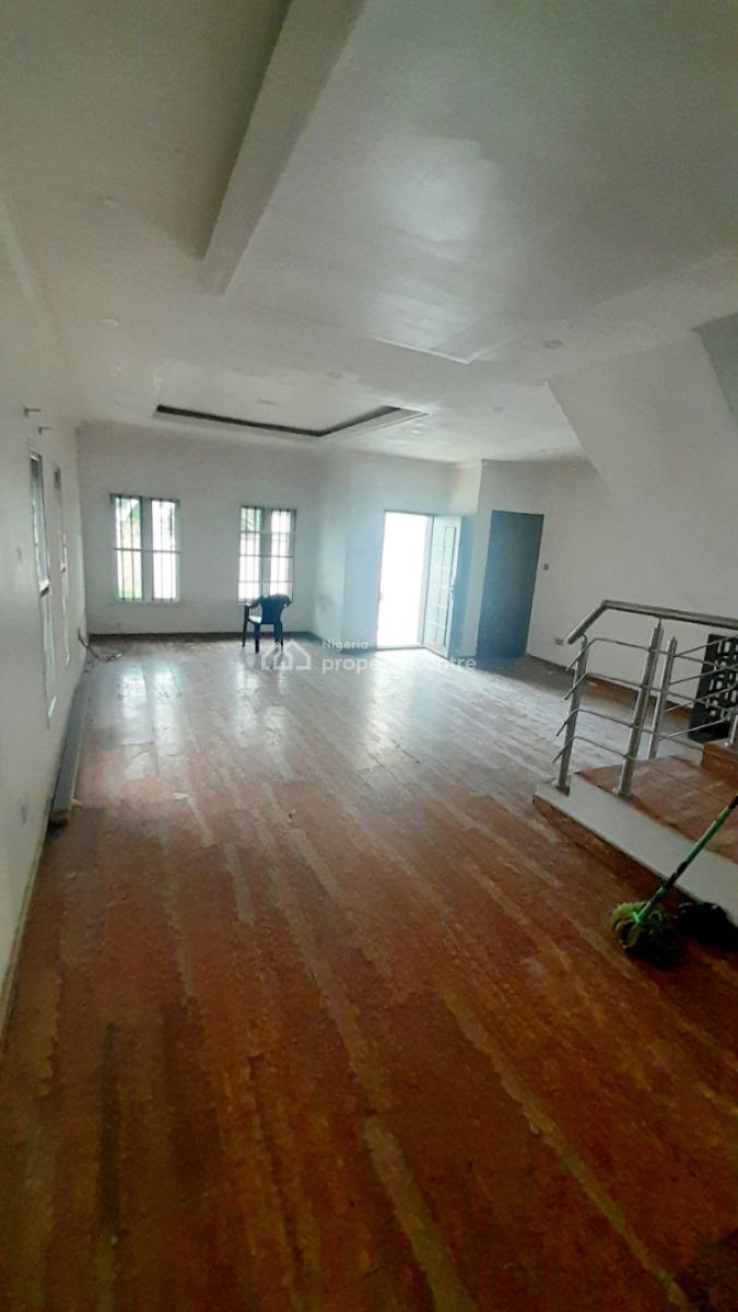 Serviced 4 Bedroom Terraced Duplex with Bq, Osapa, Lekki, Lagos, Terraced Duplex for Sale