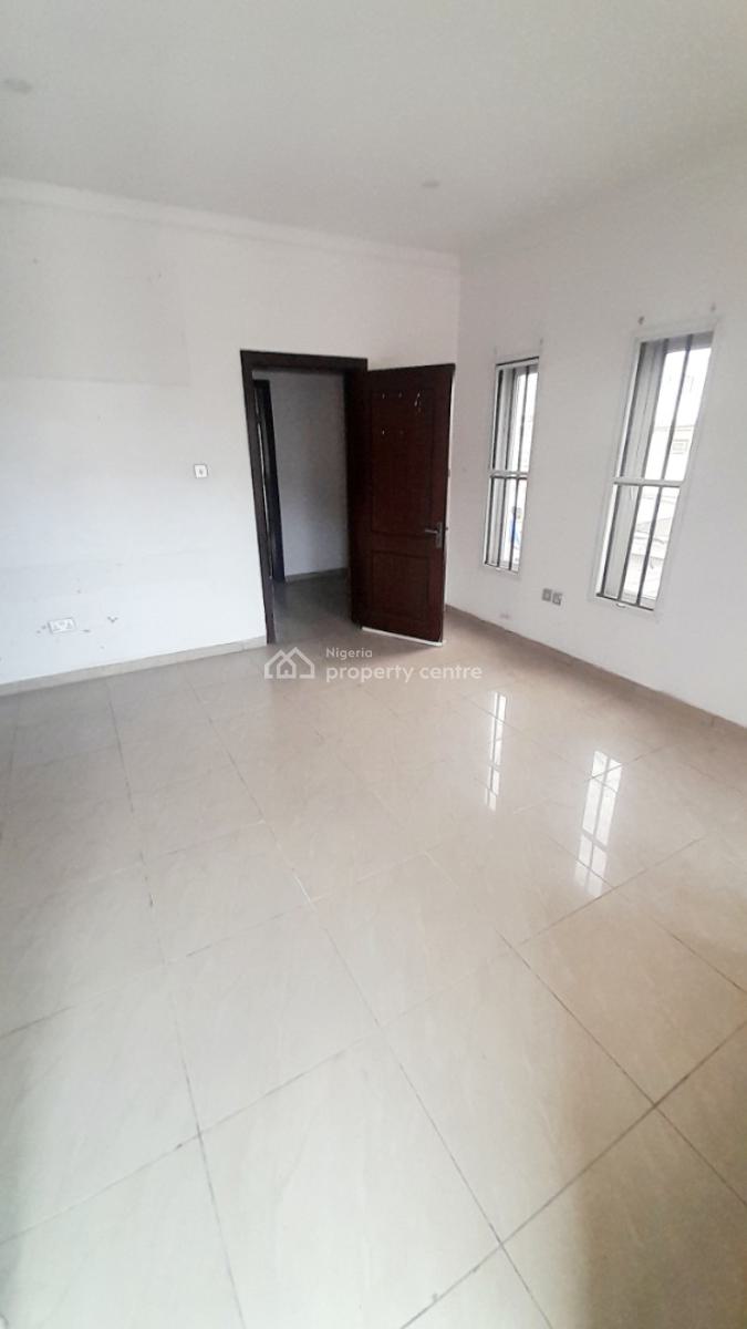 Serviced 4 Bedroom Terraced Duplex with Bq, Osapa, Lekki, Lagos, Terraced Duplex for Sale