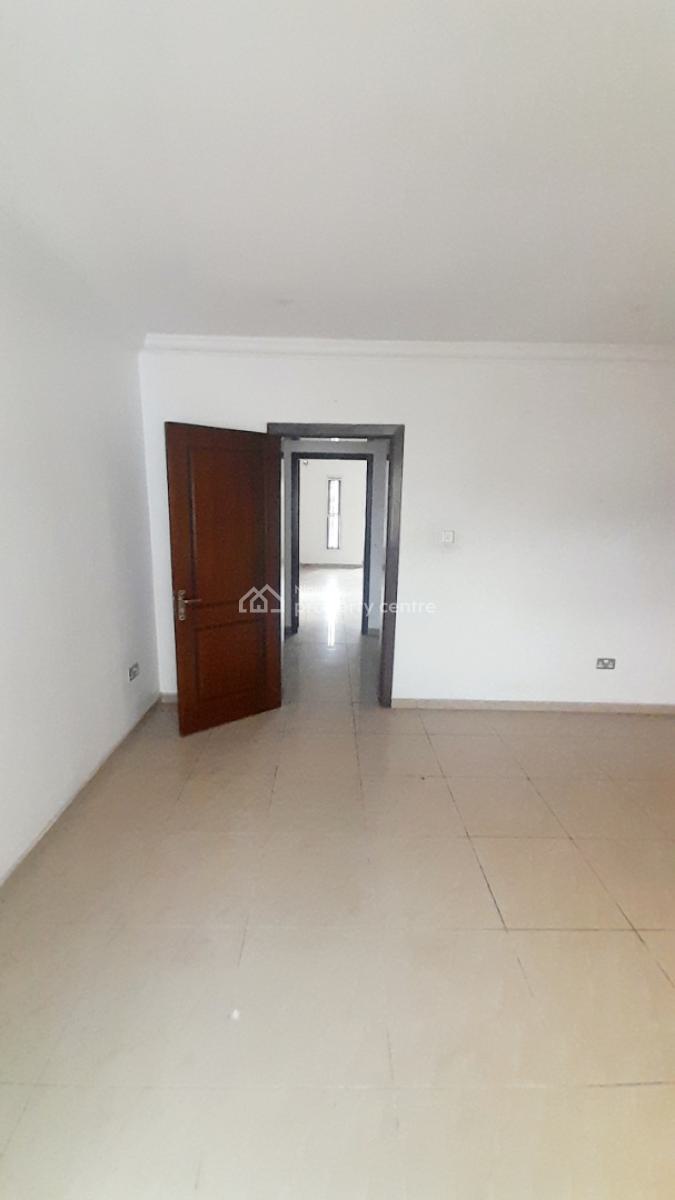 Serviced 4 Bedroom Terraced Duplex with Bq, Osapa, Lekki, Lagos, Terraced Duplex for Sale