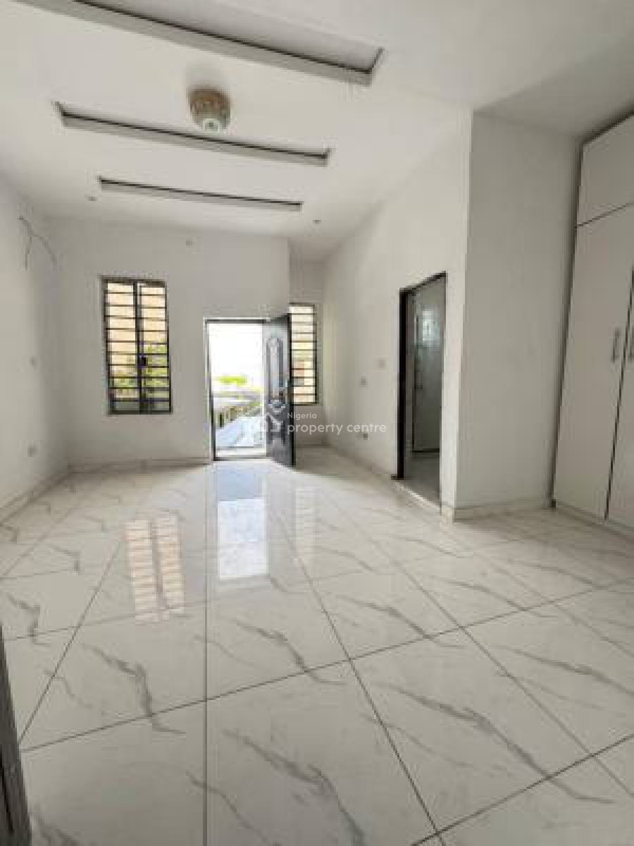 Beautiful Masters Bedroom Share Apartment at Ajah Ilaje Off Mobil Road, Off Glory to God School Ajah Ilaje Mobil Road, Ajah, Lagos, Self Contain (single Rooms) for Rent