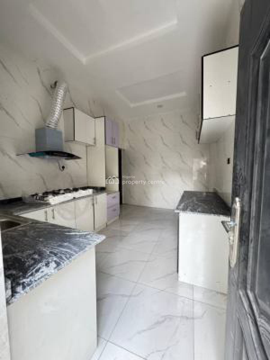 Beautiful Masters Bedroom Share Apartment at Ajah Ilaje Off Mobil Road, Off Glory to God School Ajah Ilaje Mobil Road, Ajah, Lagos, Self Contain (single Rooms) for Rent