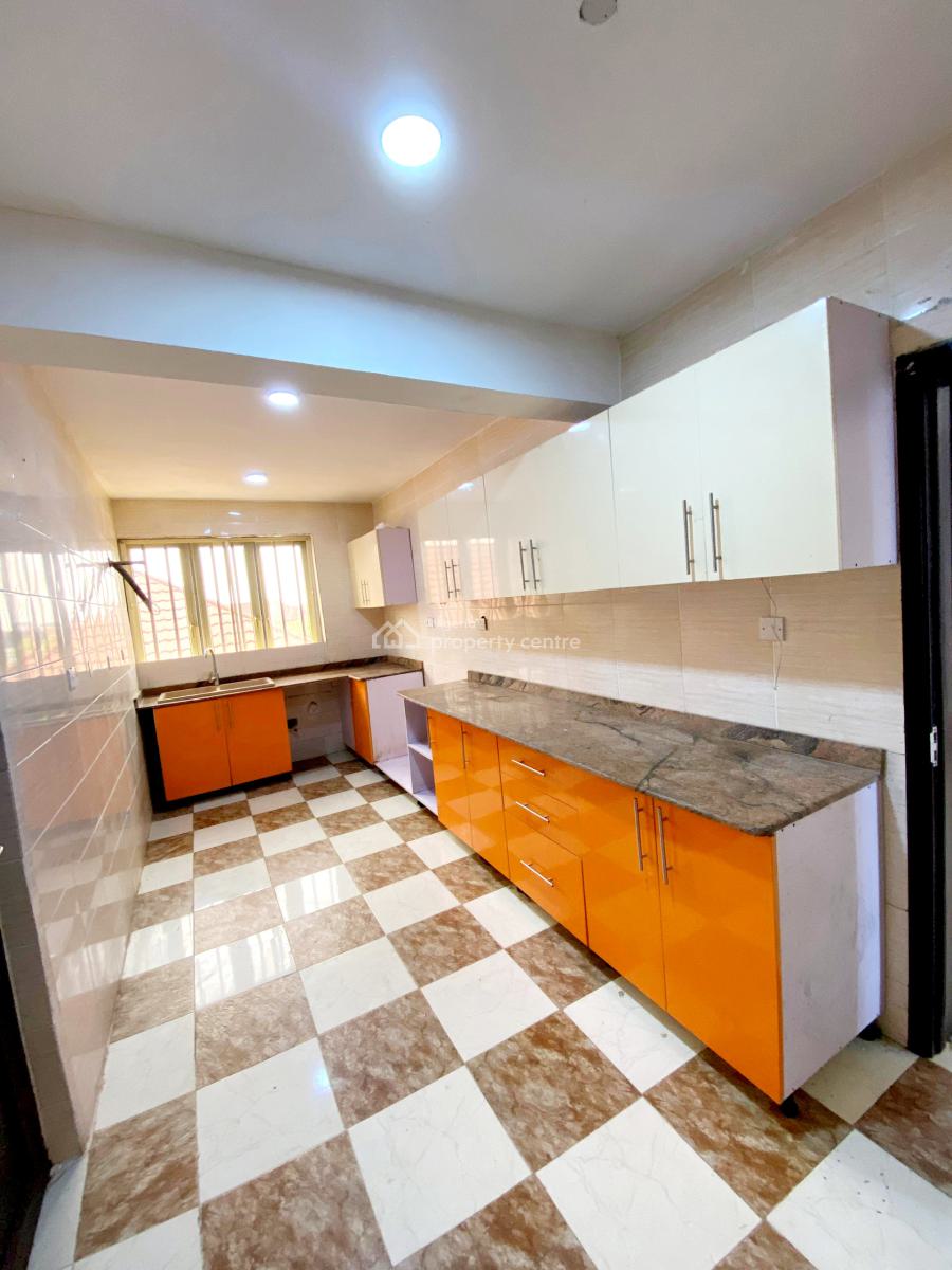 Very Decent Serviced 3 Bedroom Apartment, Osapa London, Osapa, Lekki, Lagos, Flat / Apartment for Sale