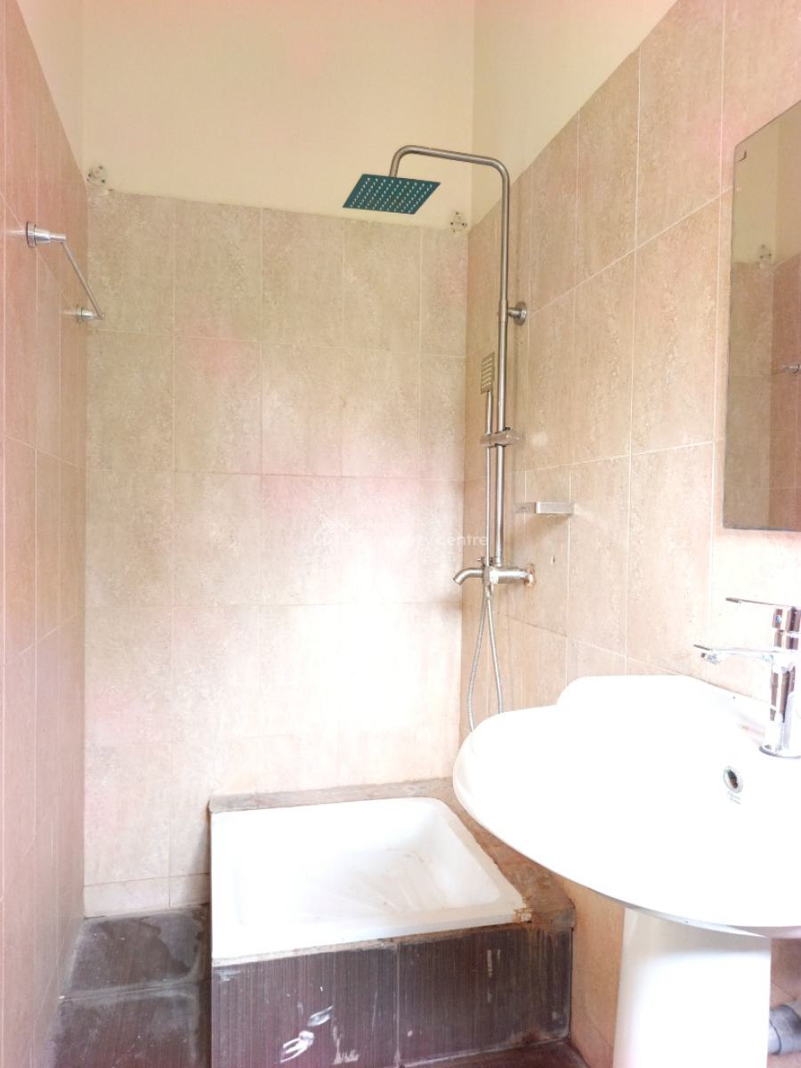 Smart Spacious 3 Bedrooms Apartment in Very Good Estate., in Good Estate at Ikota Lekki Lagos., Ikota, Lekki, Lagos, Flat / Apartment for Rent