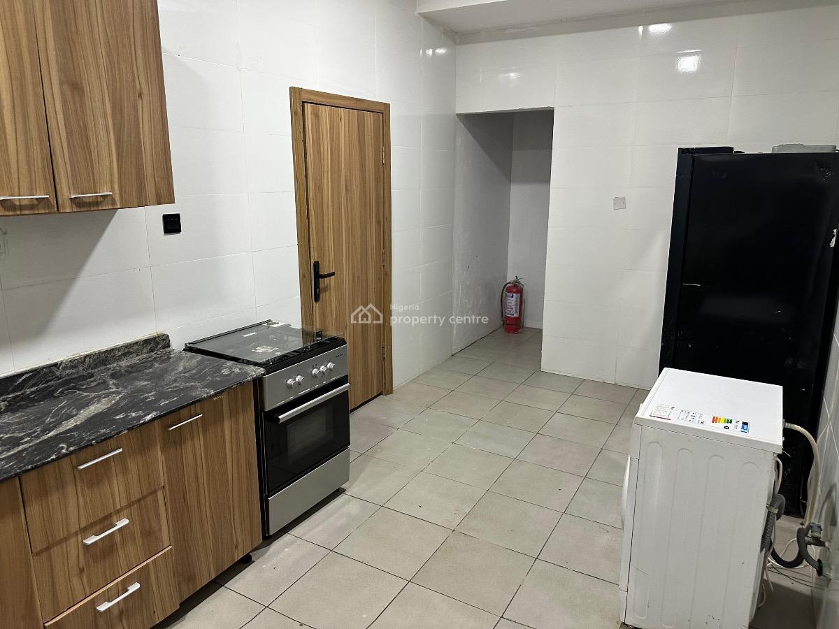 Furninshed 3 Bedroom, Agungi Non Flooded Part, Agungi, Lekki, Lagos, Flat / Apartment for Rent