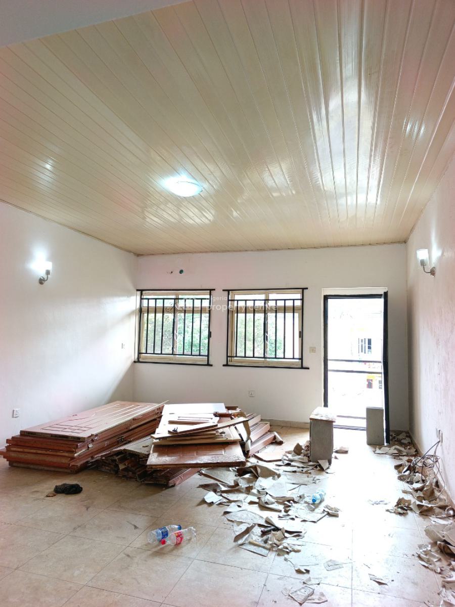 Smart Spacious 3 Bedrooms Apartment Upstairs in Very Good Estate., in Good Estate at Ikota Lekki Lagos., Ikota, Lekki, Lagos, Flat / Apartment for Rent