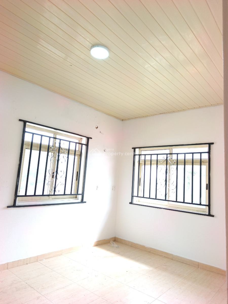 Smart Spacious 3 Bedrooms Apartment Upstairs in Very Good Estate., in Good Estate at Ikota Lekki Lagos., Ikota, Lekki, Lagos, Flat / Apartment for Rent