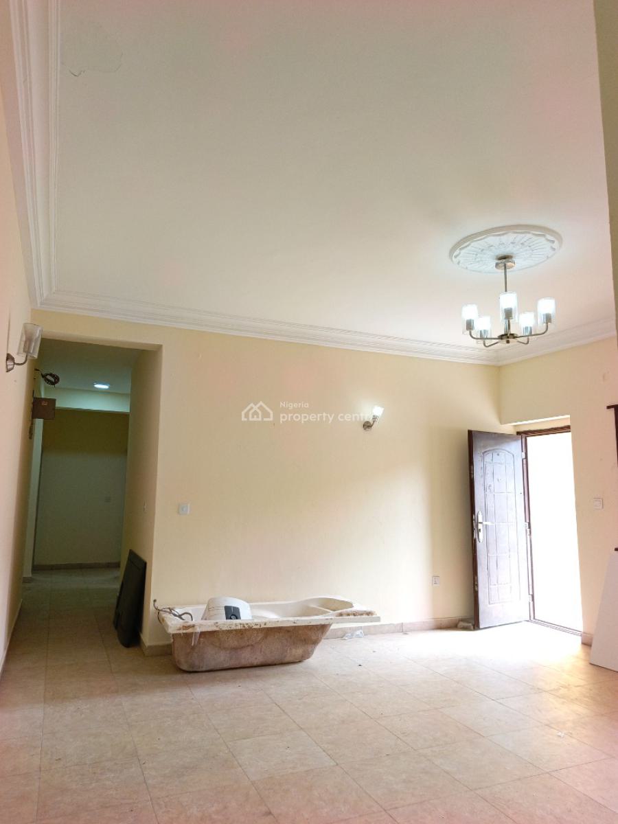 Smart Spacious 3 Bedrooms Apartment Upstairs in Very Good Estate., in Good Estate at Ikota Lekki Lagos., Ikota, Lekki, Lagos, Flat / Apartment for Rent
