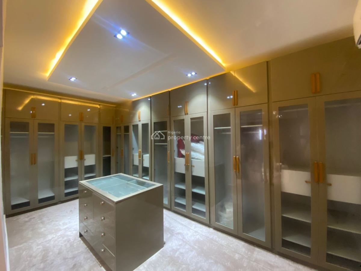 Furnished 4 Bedroom Maisonette Penthouse, Lekki Right Hand Side, Lekki Phase 1, Lekki, Lagos, Flat / Apartment for Rent