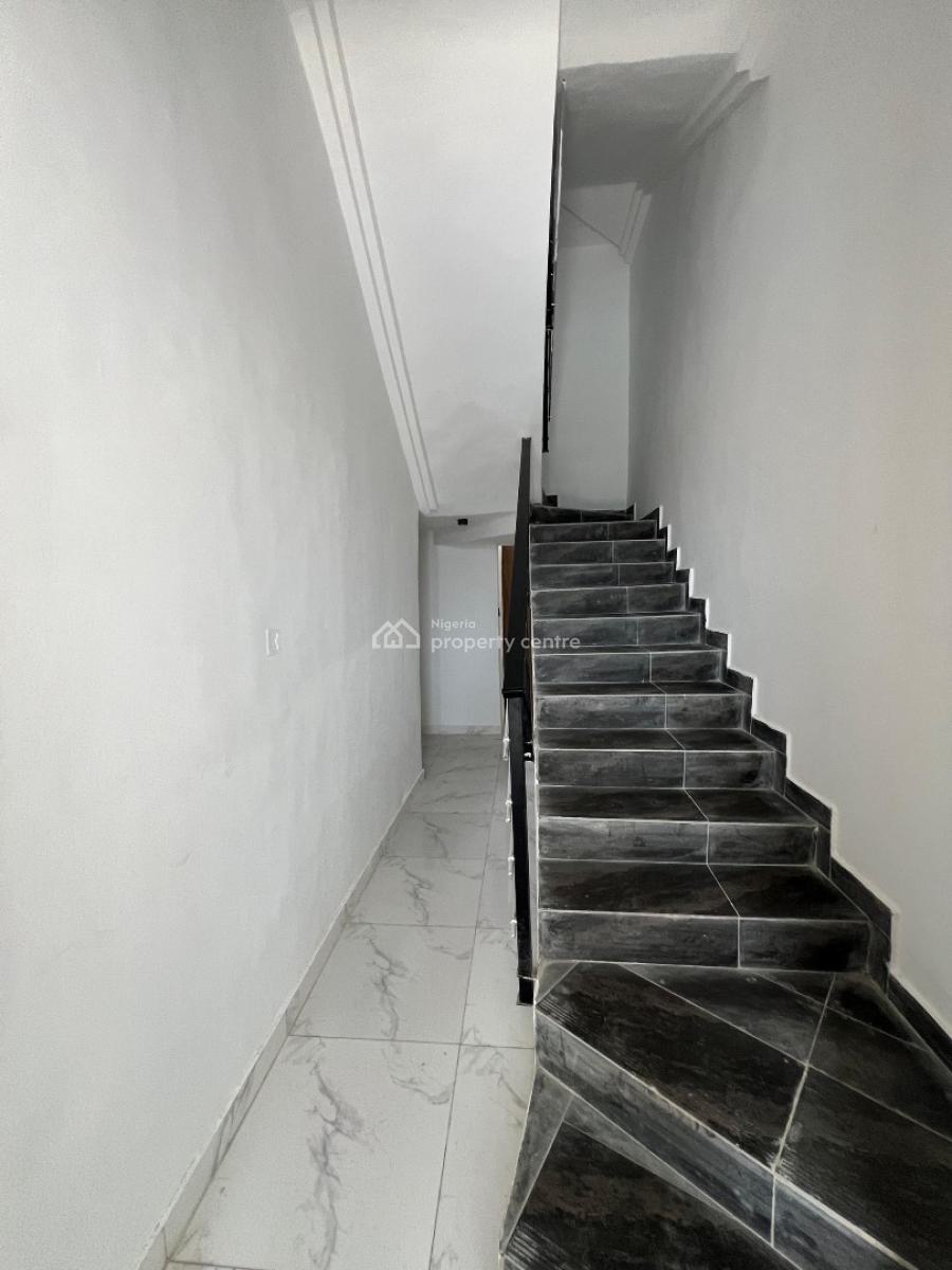 4 Bedroom Terrace Duplex, Ologolo, Lekki, Lagos, Terraced Duplex for Sale