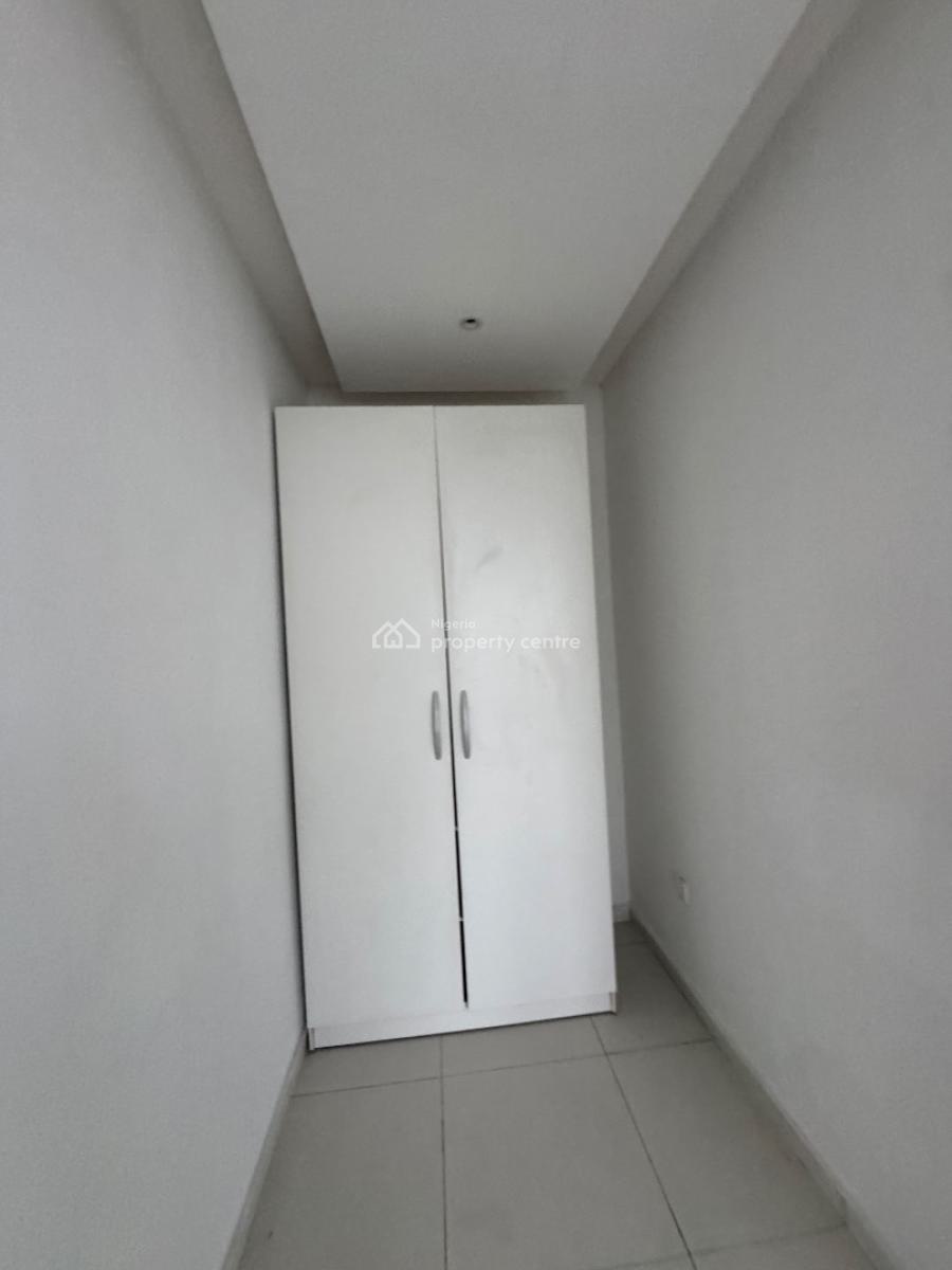 Luxury Sweet 2 Bedroom Maisonette in a Secure Estate with Amenities, Orchid Road Lekki, Lekki, Lagos, Block of Flats for Sale