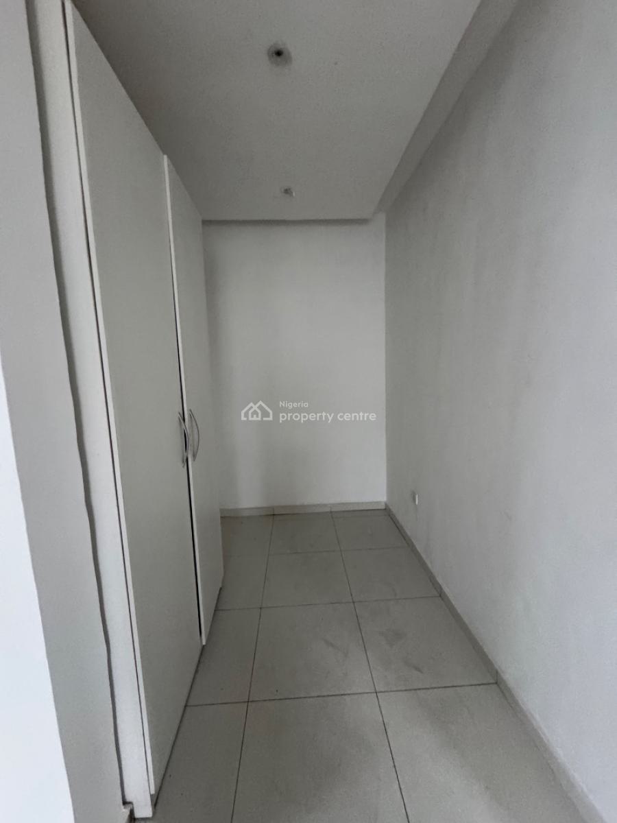 Luxury Sweet 2 Bedroom Maisonette in a Secure Estate with Amenities, Orchid Road Lekki, Lekki, Lagos, Block of Flats for Sale