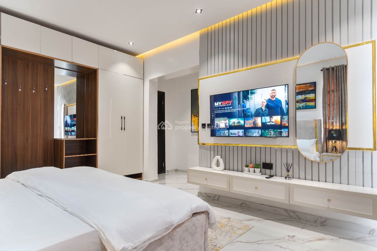 Luxury 2 Apartment with Swimming Pool, Gym and Air Hockey, Jasmine Court Phase 1, Ilasan New Road, Ikate Elegushi, Lekki, Lagos, Flat / Apartment Short Let