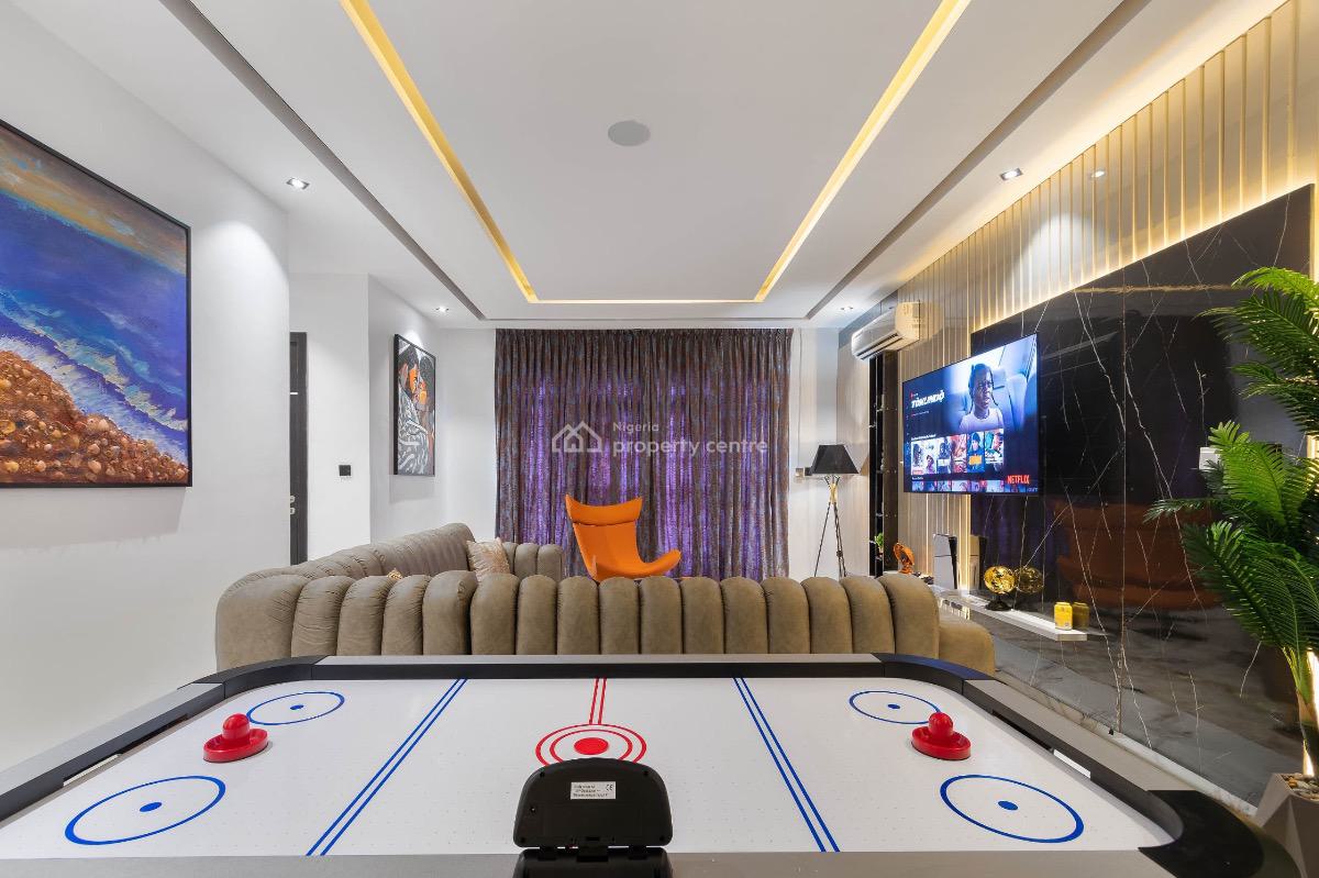 Luxury 2 Apartment with Swimming Pool, Gym and Air Hockey, Jasmine Court Phase 1, Ilasan New Road, Ikate Elegushi, Lekki, Lagos, Flat / Apartment Short Let