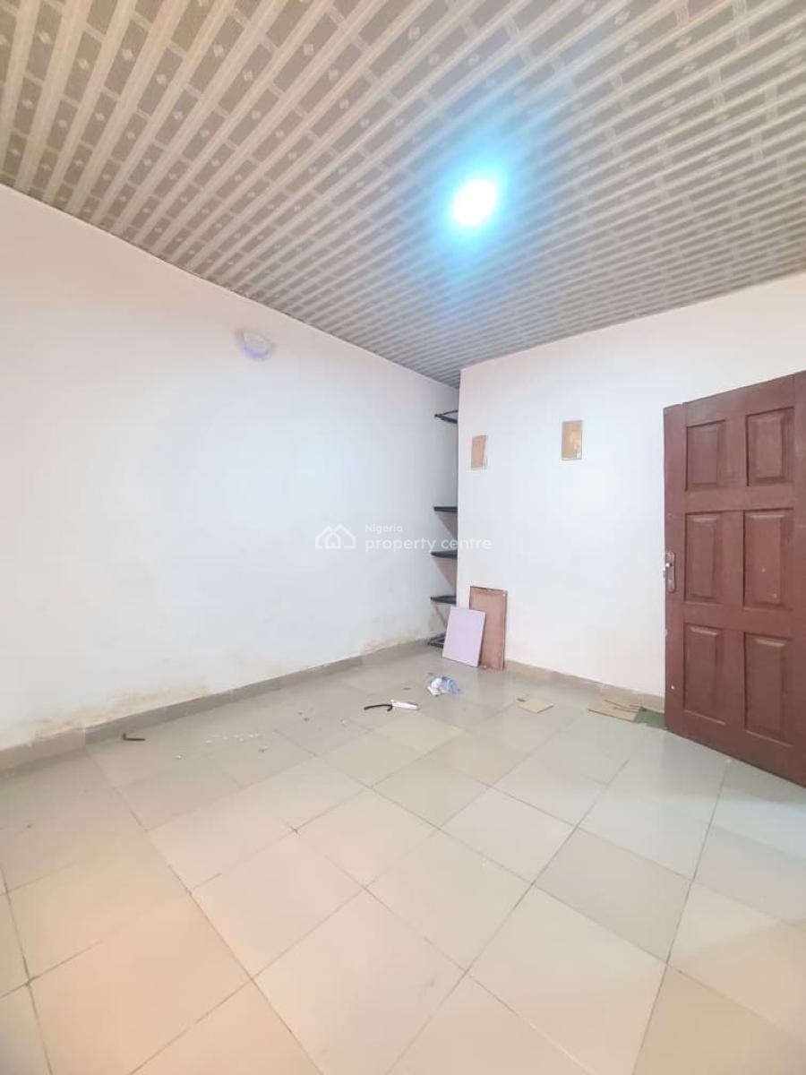Clean and Spacious Miniflat ( Upstairs), Badore, Ajah, Lagos, Mini Flat (room and Parlour) for Rent