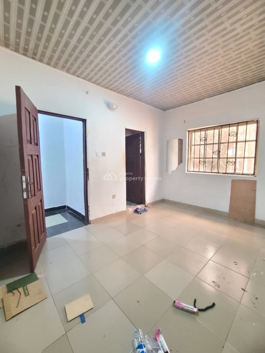 Clean and Spacious Miniflat ( Upstairs), Badore, Ajah, Lagos, Mini Flat (room and Parlour) for Rent
