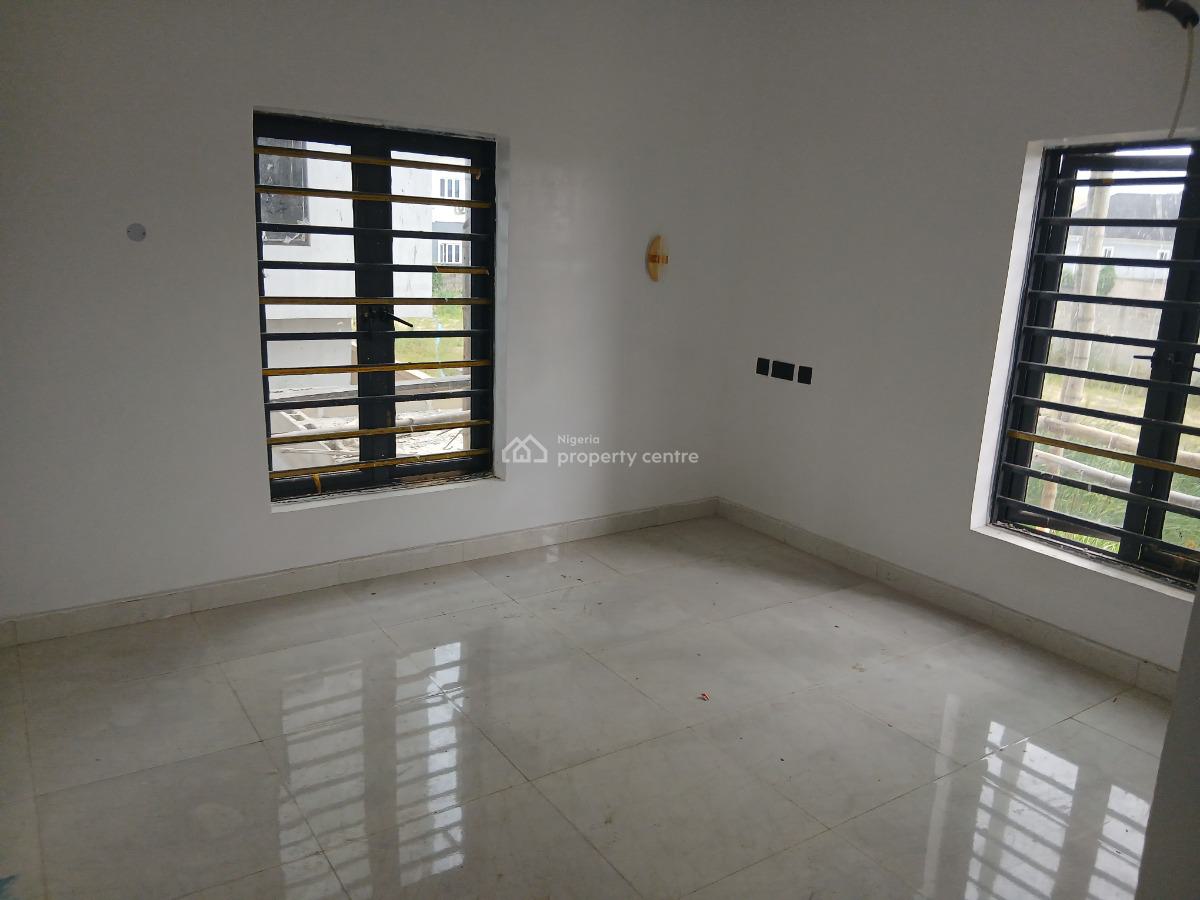 a Newly Built Spacious 3 Bedroom Flat Ensuite, Arowojobe Estate Maryland, Mende, Maryland, Lagos, Flat / Apartment for Rent