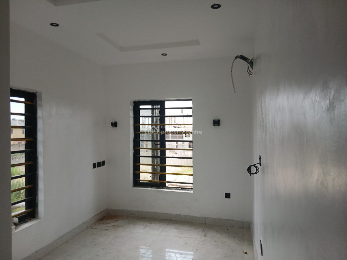 a Newly Built Spacious 3 Bedroom Flat Ensuite, Arowojobe Estate Maryland, Mende, Maryland, Lagos, Flat / Apartment for Rent