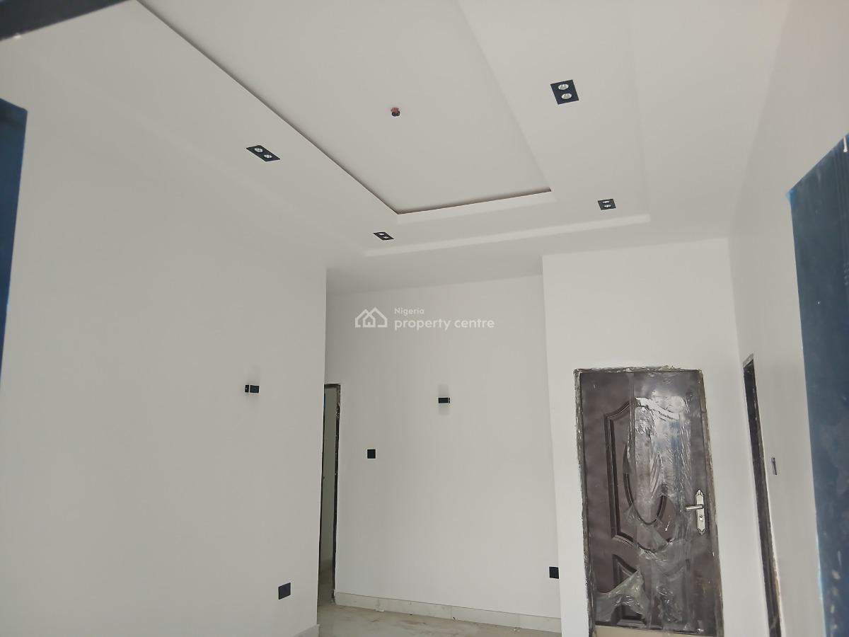 a Newly Built Spacious 3 Bedroom Flat Ensuite, Arowojobe Estate Maryland, Mende, Maryland, Lagos, Flat / Apartment for Rent