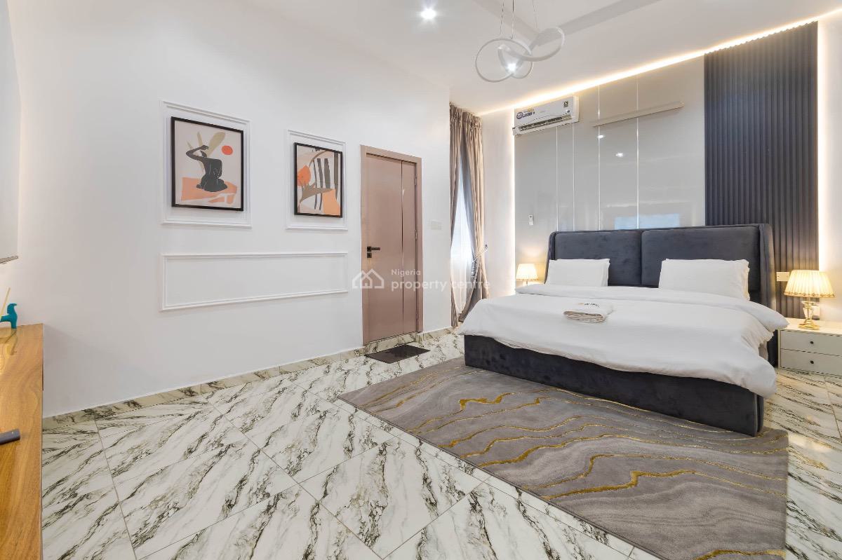 Luxurious 4 Bedroom Duplex with Swimming Pool,gym,ps5,snooker Board, &, Ivy Luxuria 2 Estate, Meadow Hall Way, Ikate Elegushi, Lekki, Lagos, House Short Let