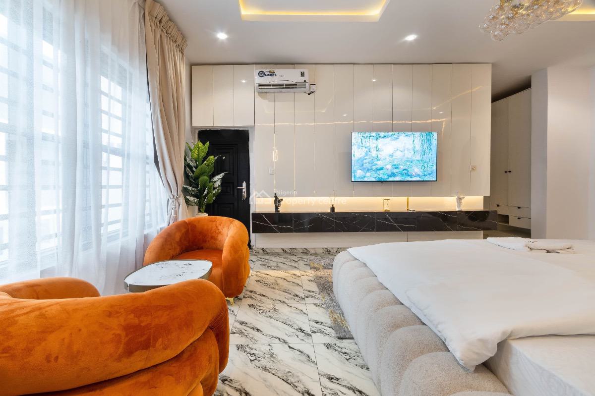 Luxurious 4 Bedroom Duplex with Swimming Pool,gym,ps5,snooker Board, &, Ivy Luxuria 2 Estate, Meadow Hall Way, Ikate Elegushi, Lekki, Lagos, House Short Let