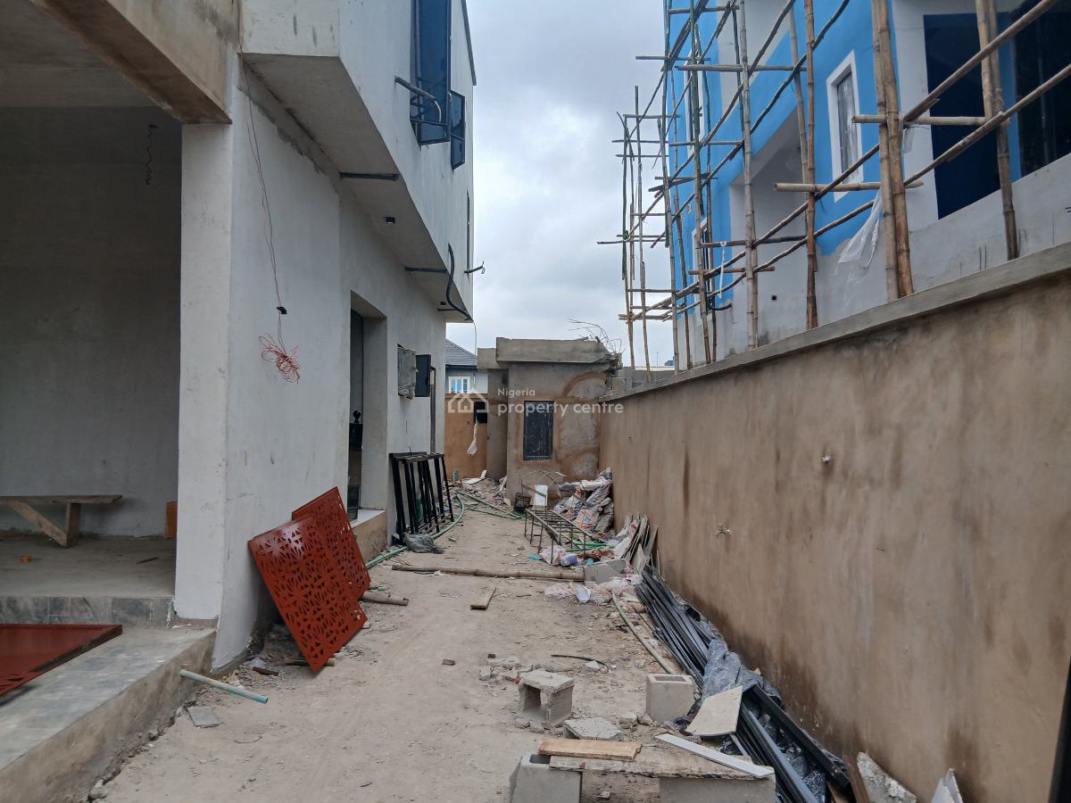 a Newly Built Spacious 4 Bedroom Semi-detached House, Arowojobe Estate Maryland, Mende, Maryland, Lagos, Semi-detached Duplex for Rent