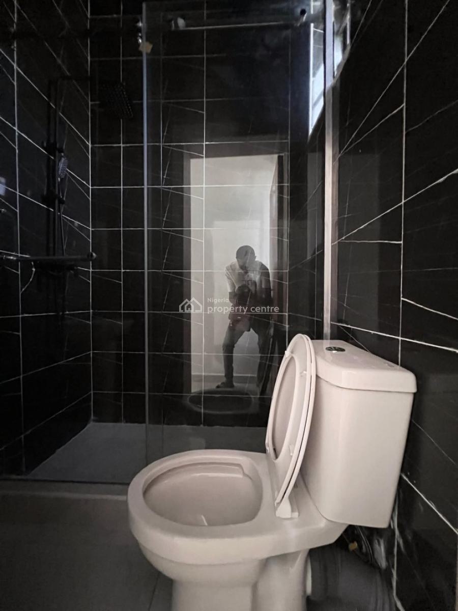 2 Bedroom Flat with Tiled Toilets, Surulere, Lagos, Block of Flats for Sale