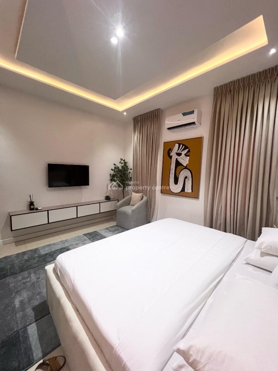 Luxury 2 Bedroom Apartment with Ps5, Adeniji Estate Off Wemco Road Ogba Gra, Ikeja, Ikeja, Lagos, Flat / Apartment Short Let