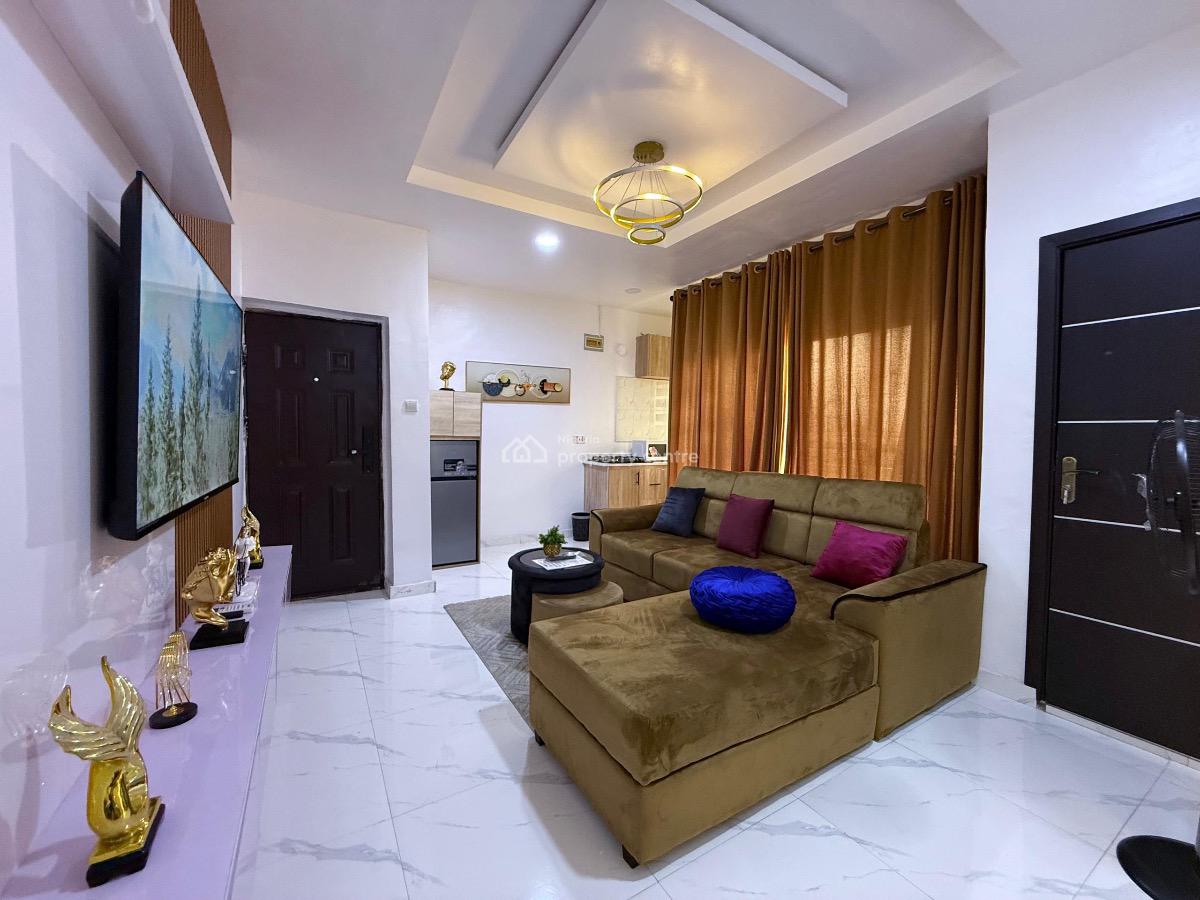 Urban One Bedroom Apartment with Swimming Pool and Other Top Notch Ame, Lekki Phase 1, Lekki, Lagos, Flat / Apartment Short Let