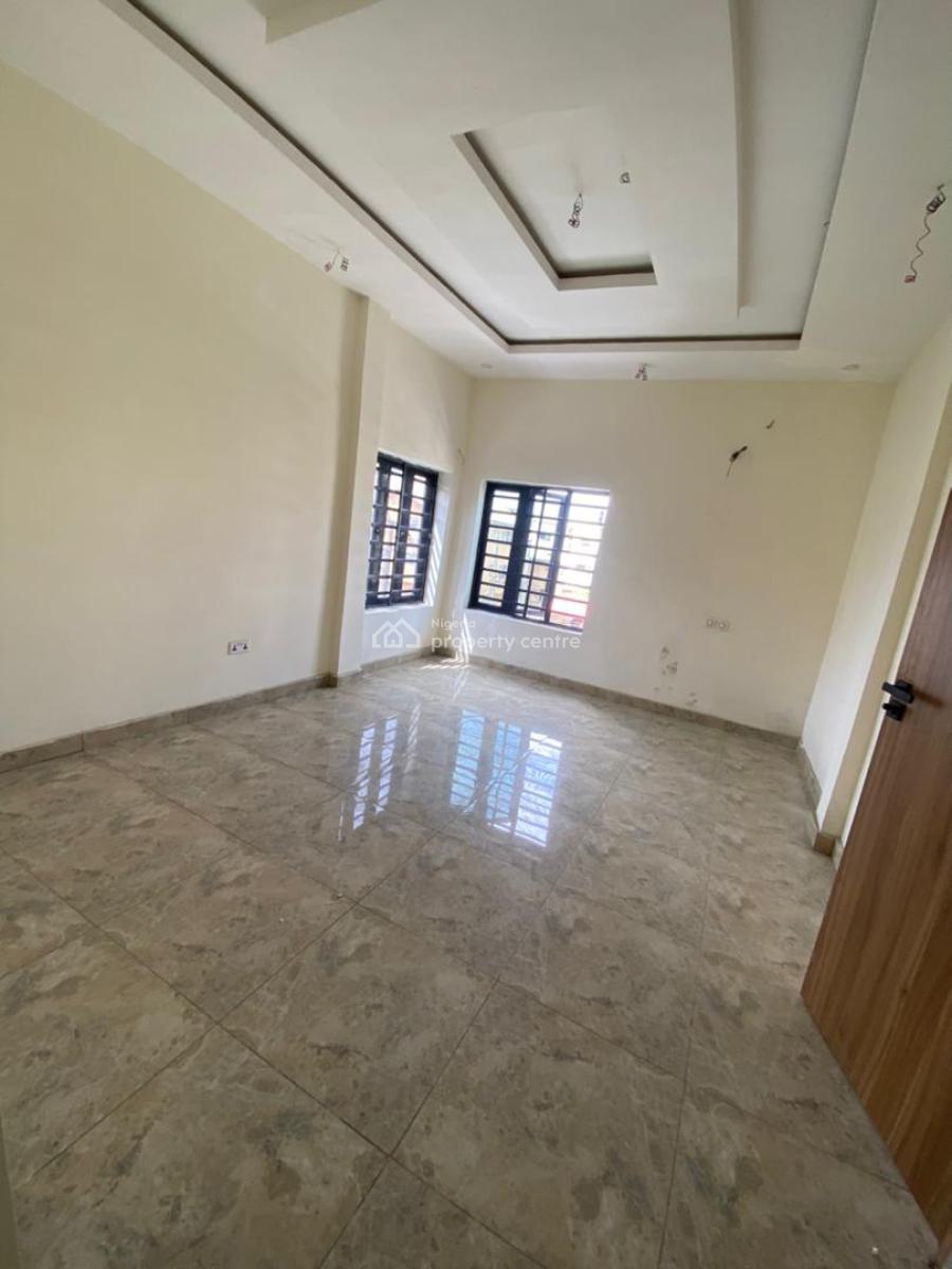 Four Bedroom Detached House, Lekki Right Hand Side, Lekki Phase 1, Lekki, Lagos, Terraced Duplex for Rent