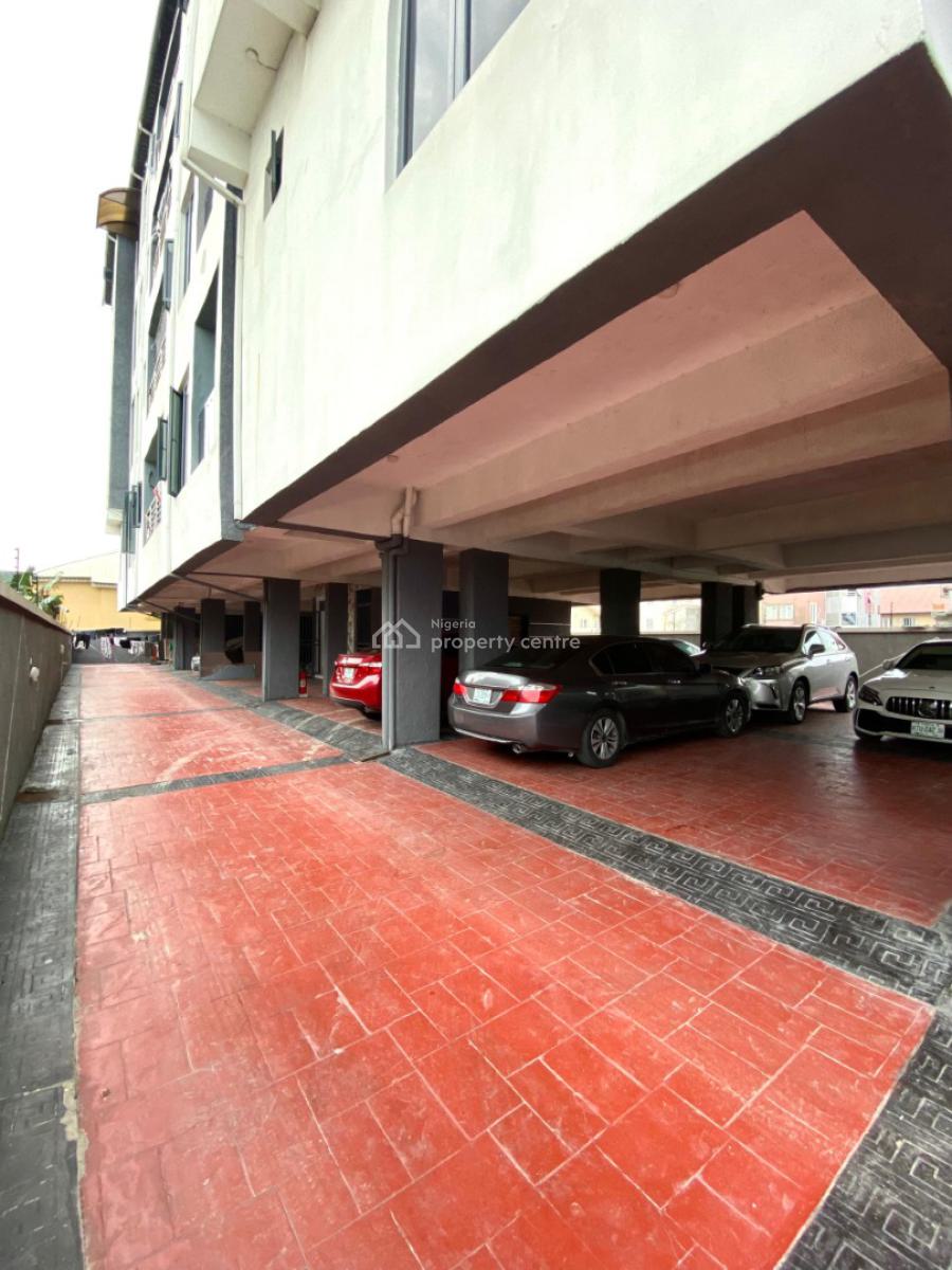 Luxuriously Furnished 2 Bedroom Apartment with Elevator & 10kva Solar, Ikate, Ikate, Lekki, Lagos, Block of Flats for Sale
