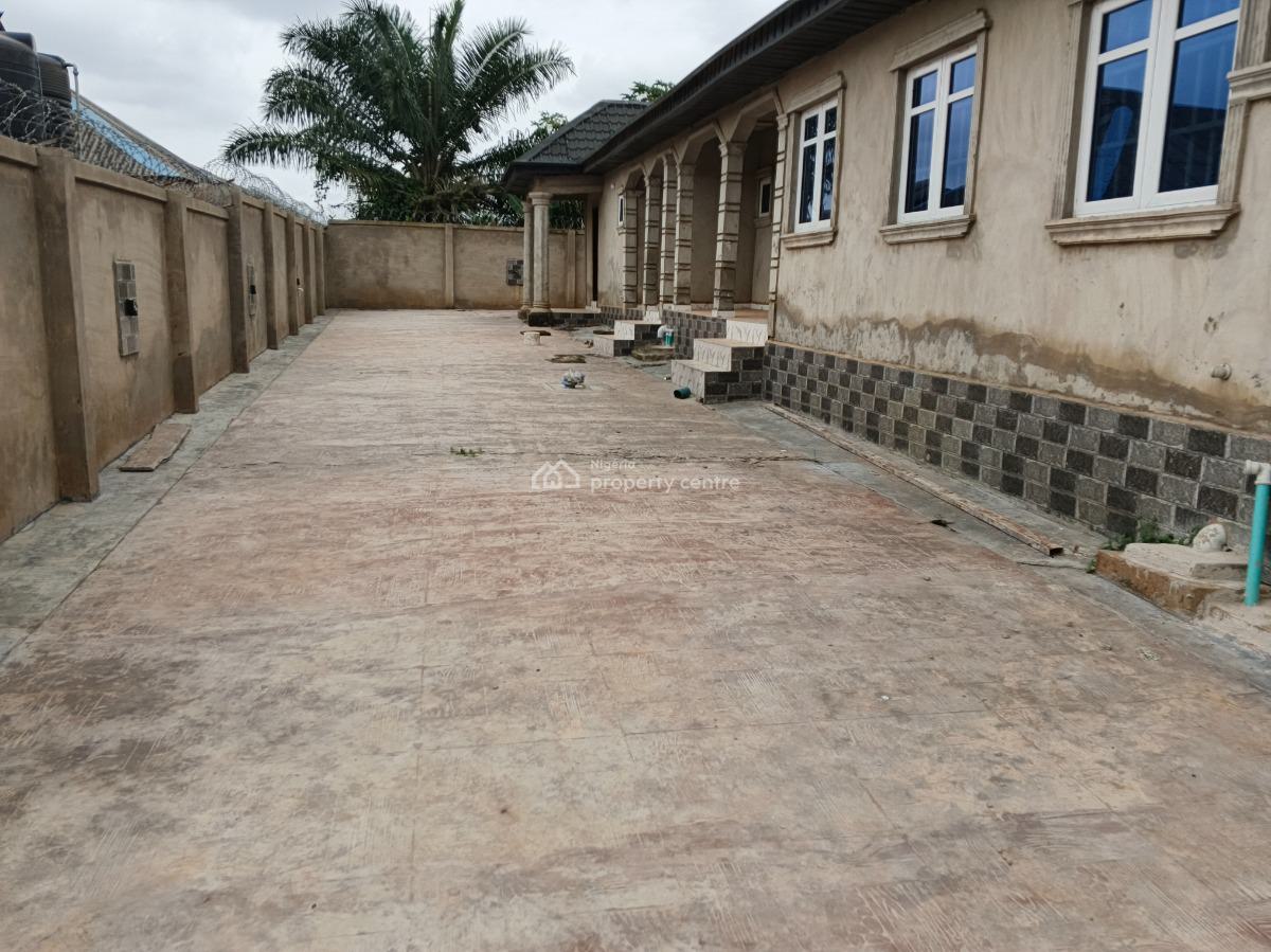 Newly Built Spacious Room and Parlour Self Contain All Tiles Floor Big, Itele Close to Ayobo Lagos, Ado-odo/ota, Ogun, Mini Flat (room and Parlour) for Rent