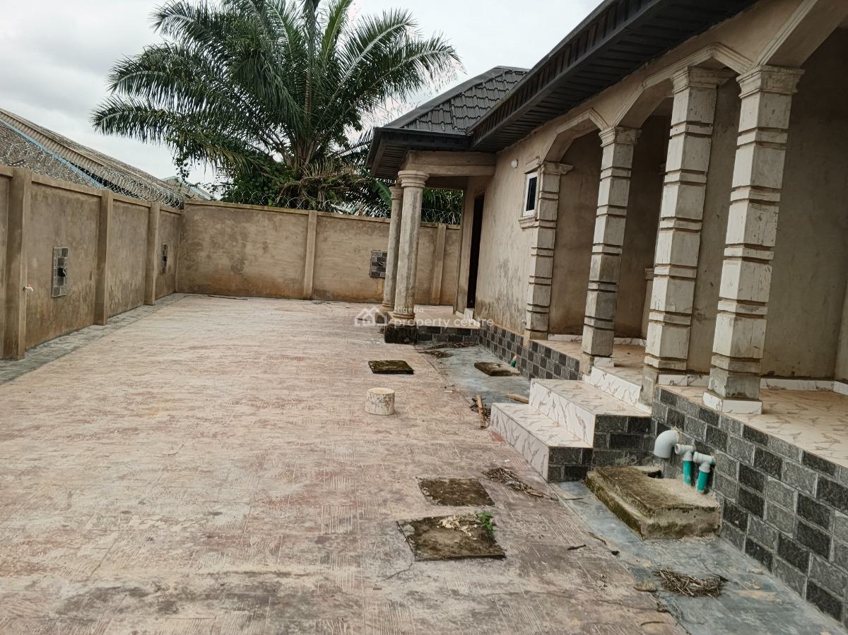 Newly Built Spacious Room and Parlour Self Contain All Tiles Floor Big, Itele Close to Ayobo Lagos, Ado-odo/ota, Ogun, Mini Flat (room and Parlour) for Rent