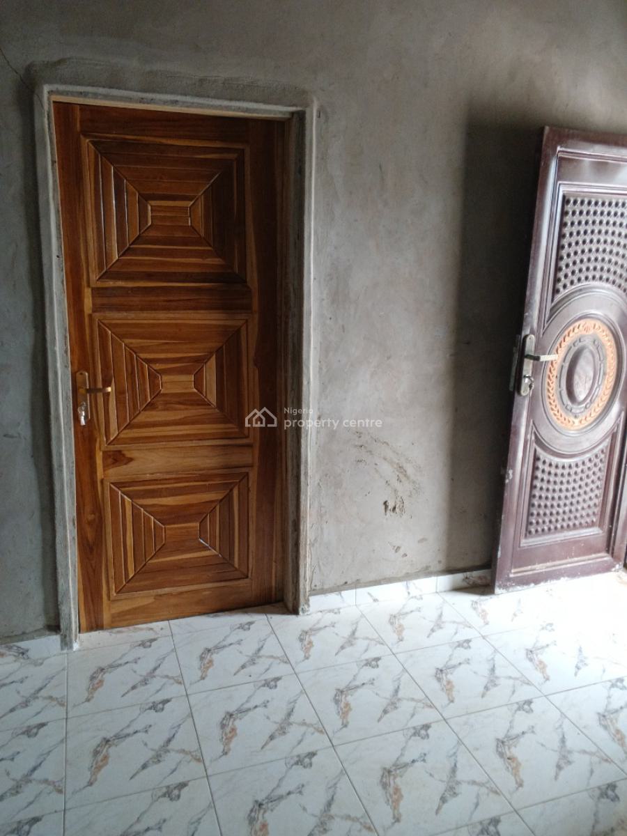 Newly Built Spacious Room and Parlour Self Contain All Tiles Floor Big, Itele Close to Ayobo Lagos, Ado-odo/ota, Ogun, Mini Flat (room and Parlour) for Rent