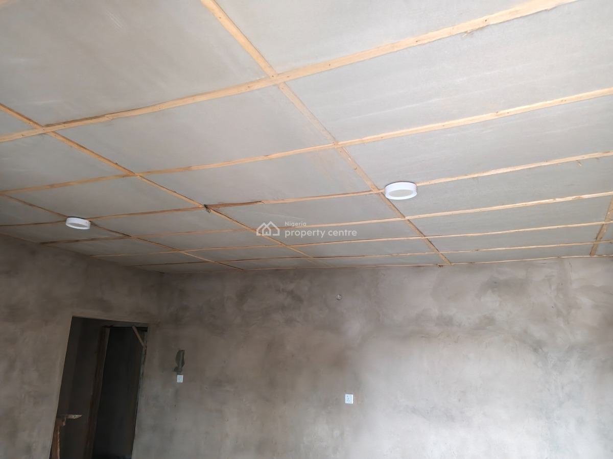 Newly Built Spacious Room and Parlour Self Contain All Tiles Floor Big, Itele Close to Ayobo Lagos, Ado-odo/ota, Ogun, Mini Flat (room and Parlour) for Rent