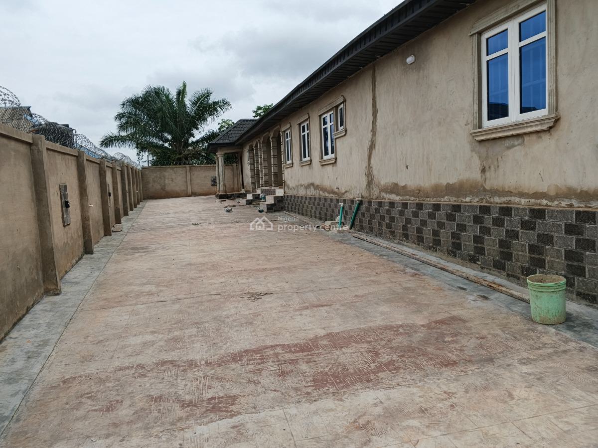 Newly Built Spacious Room and Parlour Self Contain All Tiles Floor Big, Itele Close to Ayobo Lagos, Ado-odo/ota, Ogun, Mini Flat (room and Parlour) for Rent