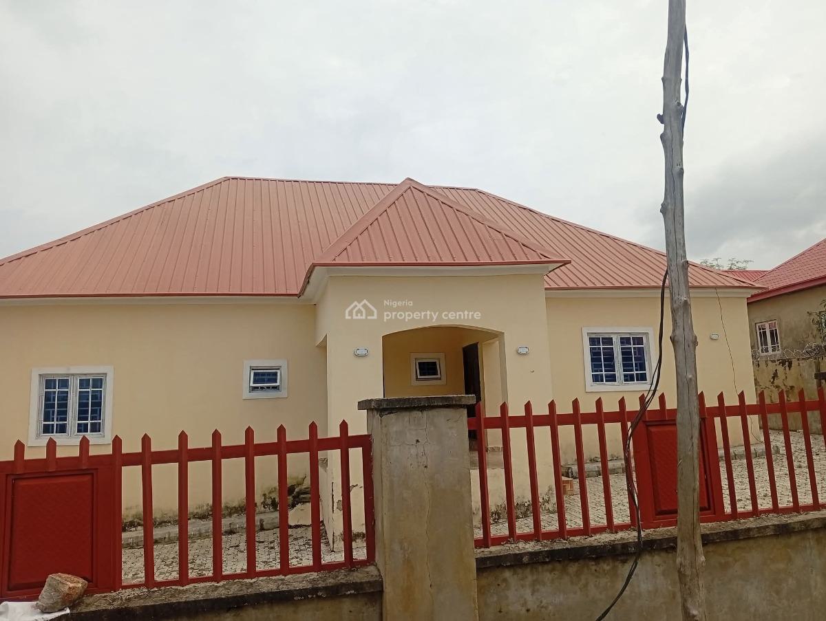 Gated 5 Bedroom Detached Bungalow with Bq, Obalende, Lagos Island, Lagos, Detached Bungalow for Sale