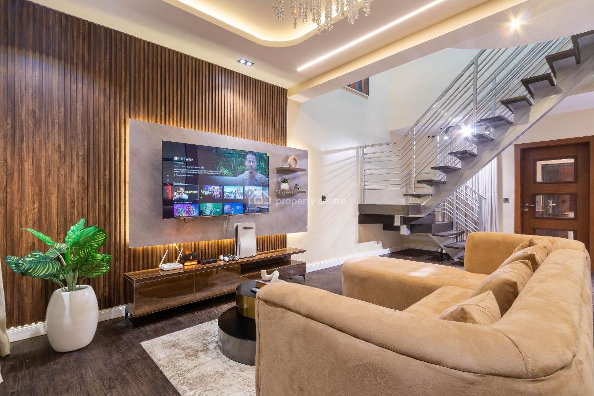 Luxe 2 Bedroom Apartment with Childrens Playground, Basketball Court, Richmond Gate Estate Ikate, Lekki, Ikate Elegushi, Lekki, Lagos, Flat / Apartment Short Let
