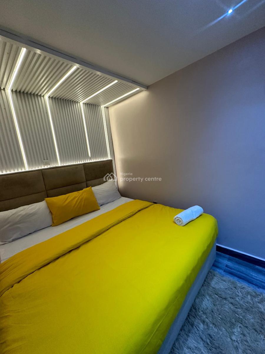 a Luxurious One Bedroom Apartment with Ps5 and Snooker, Lekki Phase 1, Lekki, Lagos, Flat / Apartment Short Let