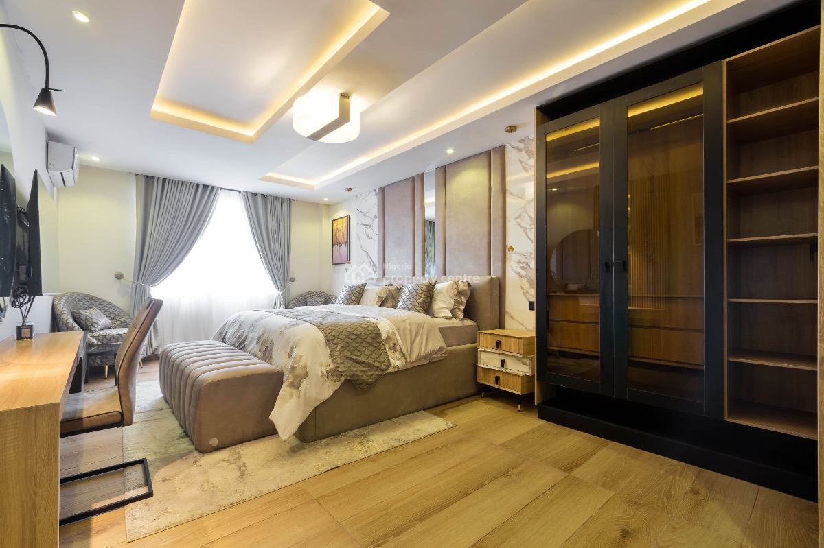 Luxury 4-bedroom Penthouse Available Now for Short Or Long Stay, Lekki Phase 1, Lekki, Lagos, Flat / Apartment Short Let