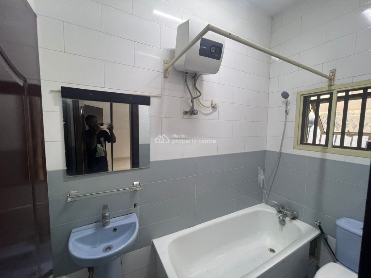 Furnished 3 Bedroom Apartment with Swimming Pool and Gym, Lekki Phase 1, Lekki Phase 1, Lekki, Lagos, Flat / Apartment for Rent
